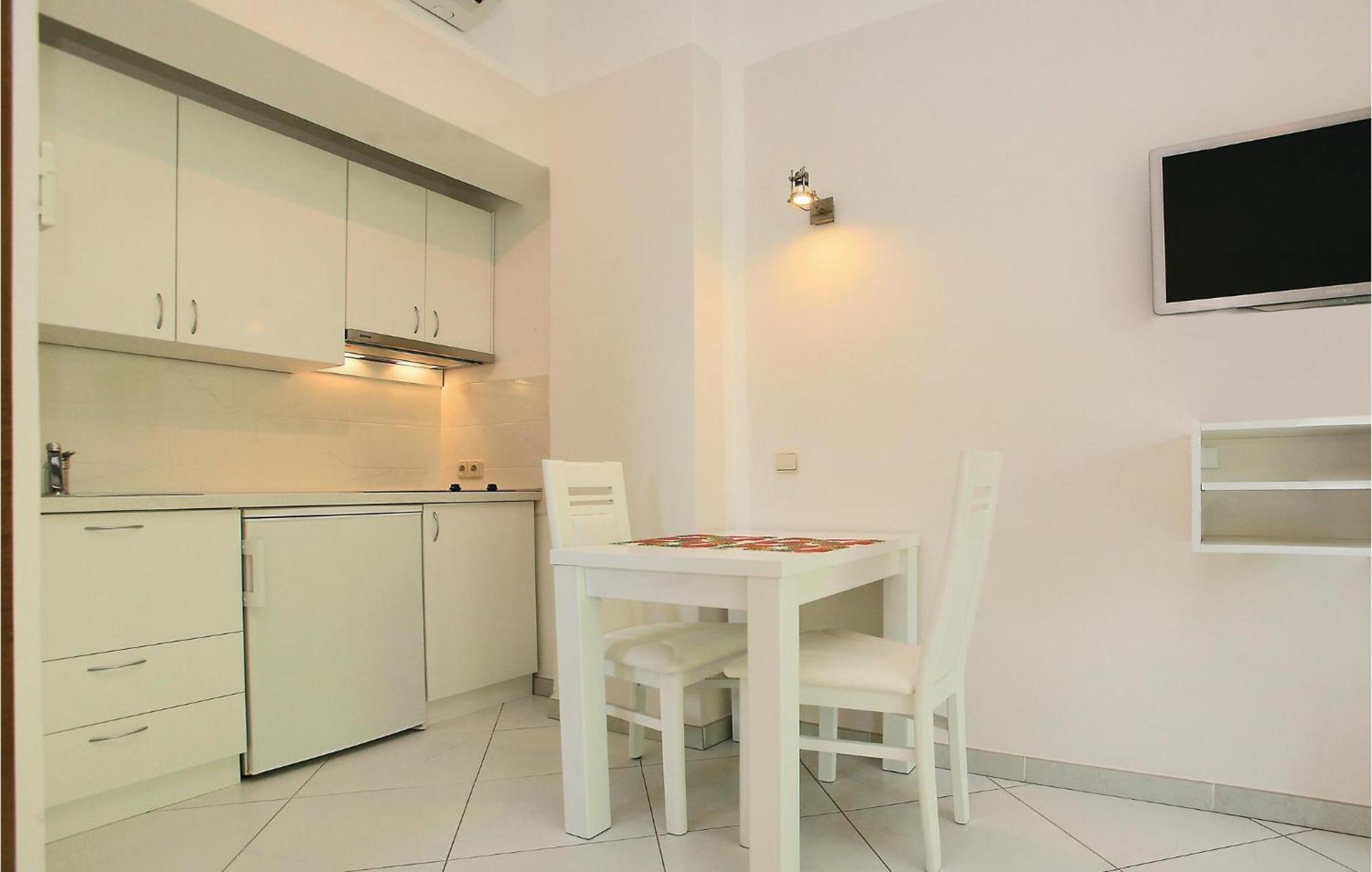 In With Kitchen *